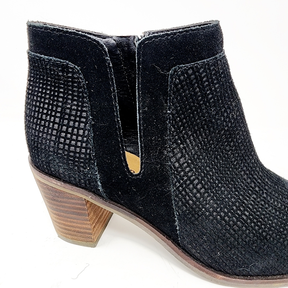 Lucky Brand ponic ankle booties black textured‎ suede womens 6.5 - Picture 9 of 16